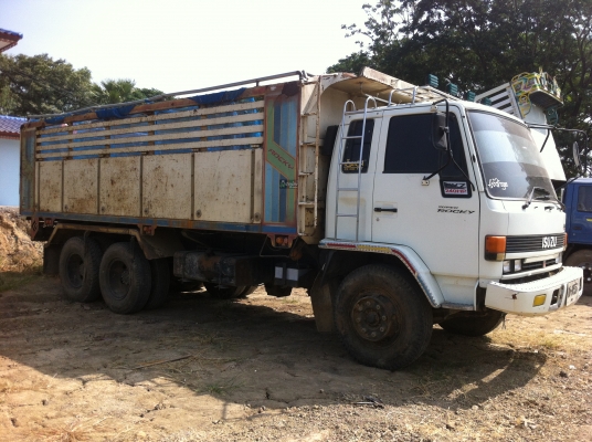 ขายรถ 10 ล้อ 2 เพลรา กระบะเหล็กข้างเรียบดั้ม ISUZU FVZ-175 เครื่องเดิม เกียร์เดิม รถสวยเดิมๆ สนใจโทรเลยครับ