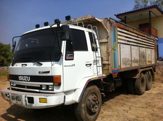 ขายรถ 10 ล้อ 2 เพลรา กระบะเหล็กข้างเรียบดั้ม ISUZU FVZ-175 เครื่องเดิม เกียร์เดิม รถสวยเดิมๆ สนใจโทรเลยครับ