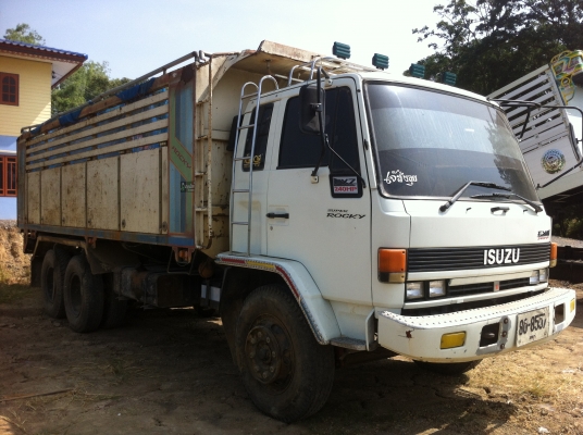 ขายรถ 10 ล้อ 2 เพลรา กระบะเหล็กข้างเรียบดั้ม ISUZU FVZ-175 เครื่องเดิม เกียร์เดิม รถสวยเดิมๆ สนใจโทรเลยครับ