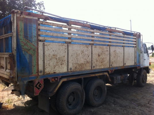 ขายรถ 10 ล้อ 2 เพลรา กระบะเหล็กข้างเรียบดั้ม ISUZU FVZ-175 เครื่องเดิม เกียร์เดิม รถสวยเดิมๆ สนใจโทรเลยครับ