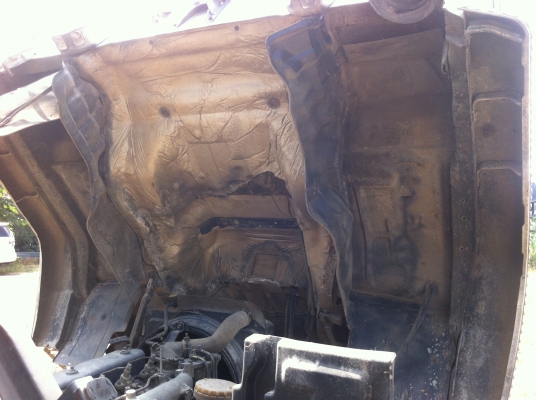 ขายรถ 10 ล้อ 2 เพลรา กระบะเหล็กข้างเรียบดั้ม ISUZU FVZ-175 เครื่องเดิม เกียร์เดิม รถสวยเดิมๆ สนใจโทรเลยครับ