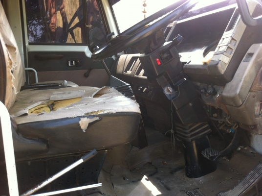 ขายรถ 10 ล้อ 2 เพลรา กระบะเหล็กข้างเรียบดั้ม ISUZU FVZ-175 เครื่องเดิม เกียร์เดิม รถสวยเดิมๆ สนใจโทรเลยครับ