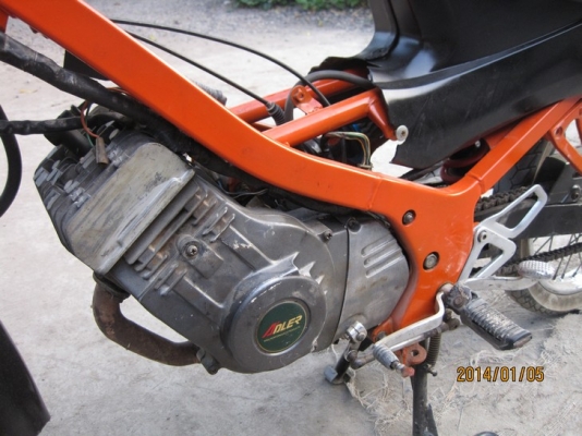 ขายSuzuki Akira 110 มีเล่ม-ไม่มีชุดโอน-ภาษีขาด1ปี แค่ 2,500