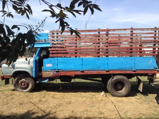 ขาย 6 ล้อหัวยาว  เครื่อง EH700 168 แรงม้า เฟืองท้าย FUSO สโลว์เกียร์กลาง คัสซีสวยใช้ได้ ยางเต็ม ทะเบียนพร้อมโอนครับ