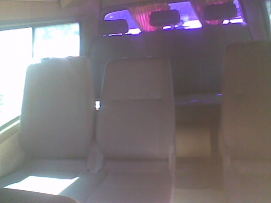 ขาย รถตู้โตโยต้า ไฮเอจ หลังคาสูง CNG  3  ถัง ปี 2544 เข้าเล่มแล้ว