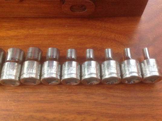 ขายลูกบล็อค Blue-Point 3/8" หัวเหลี่ยมพิเศษ เบอร์ E4-E20 ขายลูกบล็อค Blue-Point 3/8" หัวเหลี่ยมพิเศษ เบอร์ E4-E20