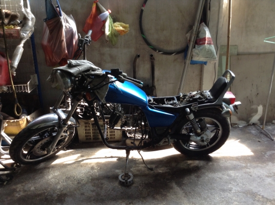 ขาย HONDA MAGNA 750cc เครื่องพัง ของครบ ทะเบียนแท้โอนขนส่ง พร้อมชุดโอนภาษี พรบ เต็มพึ่งต่อ สนใจเอาไปปั่นต่อได้เลยครับ (แค่ทะเบียนก็คุ้มแล้วครับ)