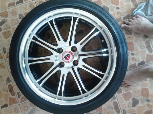 ขายล้อแม็กมือ2 10 ก้าน ขอบ17  4รู100+ ยางปี11 ราคา9,900 บาทถูก