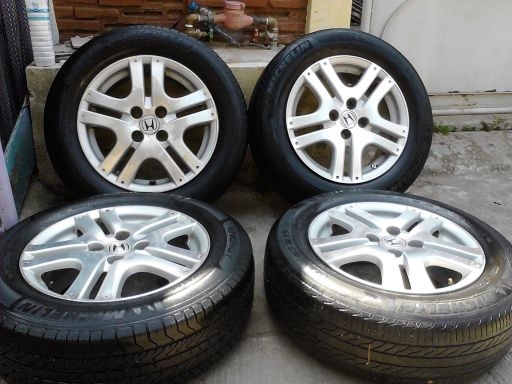 แม็กเดิมติดรถ Toyota Honda 4รู100 หลายชุด ไม่แพงแวะมาดูกันครับ