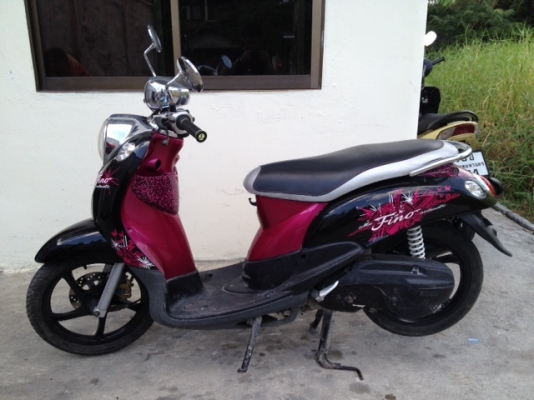 ขาย FiNO สีชมพู-ดำ ล้อแม็ก ปี53