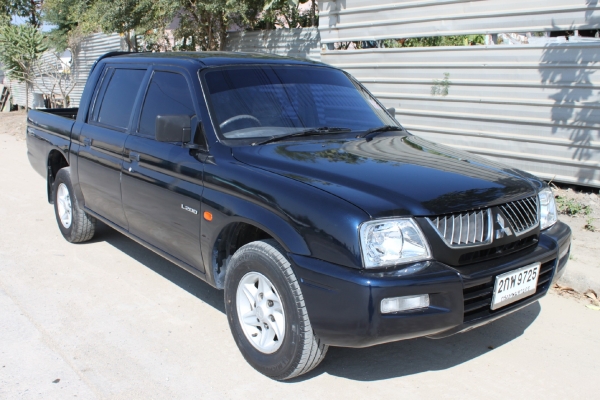 ขายสตราด้า4ประตู ปี'97 รถสวย ขับดี พร้อมใช้ ไม่ต้องซ่อม