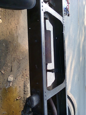 ขายไปจสุราษฏร์ธานีเดินทางบ่ายวัน21มค.แล้วครับขอบคุณทีมงานturck2handให้พื้นที่ไม่มีขีดจำกัดขอบคุณทุกสายครับหกล้อfb117wo4dรถแท้ห้างช่วงยาวเอกสารพร้อมโอนสภาพสวยไม่มีที่ติ