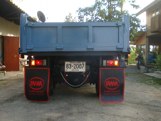 ขาย6ล้อดั้มNPR115 เครื่อง4BD1 เกียร์สั้น ห้างแท้ แน้นได้ 300000 คับเครื่องดีไม่มีไอ คัดซีสวยกิ๊บไม่ปะไม่ดาม รถบ้านแท้พร้อมใช้งาน