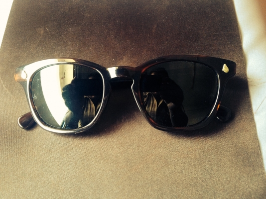 ขายแว่นตา AO สภาพสวย ขนาด 50-22 สีกะหายากสุดๆ