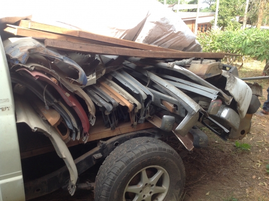 ขาย LN 65 พร้อมอะไหร่หลายรายการครับ .