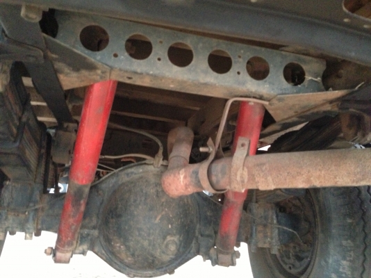 ขายรถอีซูซุ 6 ล้อNPRเครื่องดี 4BD1-115แรงม้า รถสภาพสวยเต็มสูตรพร้อมใช้งาน  6 น๊อต F หน้า F หลัง ยาง 825-16  เกียร์ร็อคกี้ 6 เกียร์เข้าง่าย เครื่องดี 4BD1  กระบะสวย คัสชีสวย เกียร์ร็อคกี้ 6 เกียร์เข้าง่าย  สภาพสวยพร้อมใช้งาน ราคา 435,000 บาท โทร 081-997297