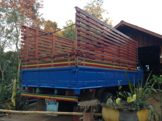 ขายรถอีซูซุ 6 ล้อNPRเครื่องดี 4BD1-115แรงม้า รถสภาพสวยเต็มสูตรพร้อมใช้งาน  6 น๊อต F หน้า F หลัง ยาง 825-16  เกียร์ร็อคกี้ 6 เกียร์เข้าง่าย เครื่องดี 4BD1  กระบะสวย คัสชีสวย เกียร์ร็อคกี้ 6 เกียร์เข้าง่าย  สภาพสวยพร้อมใช้งาน ราคา 435,000 บาท โทร 081-997297