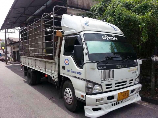 6ล้ออีซซุNPR/130HPกะบะบรรทุกยาว5เมตร