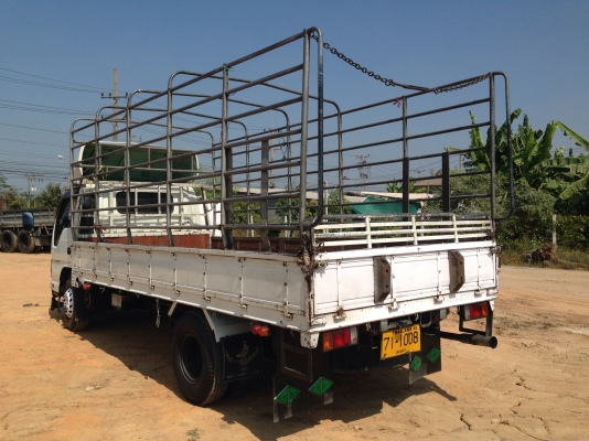 6ล้ออีซซุNPR/130HPกะบะบรรทุกยาว5เมตร