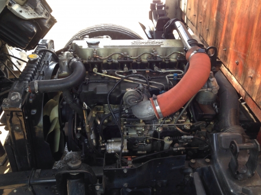 6ล้ออีซซุNPR/130HPกะบะบรรทุกยาว5เมตร