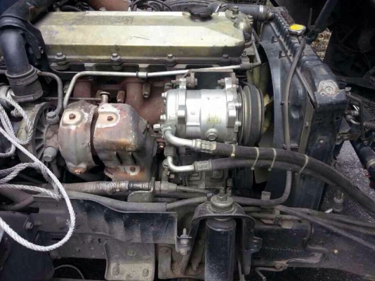 6ล้ออีซซุNPR/130HPกะบะบรรทุกยาว5เมตร