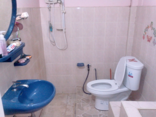 บ้านพร้อมที่ดิน พร้อมร้านขายของ บ้านพร้อมที่ดิน พร้อมร้านขายของ