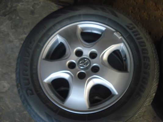 ขายล้อวีโก้