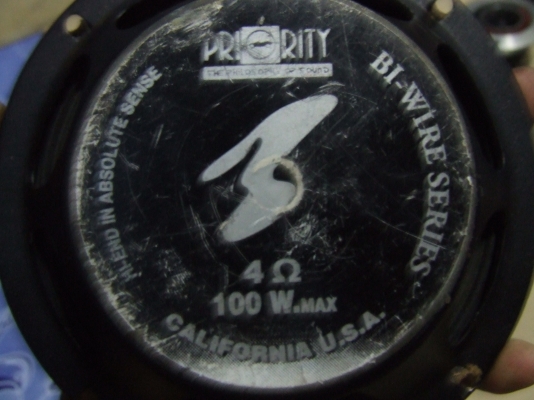 ขายชุดกลางแสนถูก 8นิ้ว1คู่ 6นิ้วครึ่ง2คู่ แหลมจาน1คู่ 1500บาท