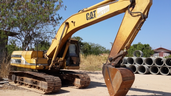 ขายด่วนCAT320เวอร์ช้นทูสภาพพร้อมใช้สุดๆเอกสารเล่มทะเบียนโทร0801515451