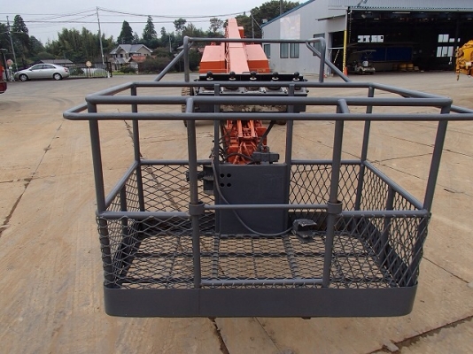 ขายรถกระเช้า TOYOTA  ยกสูง 25เมตร สามารถปรับความกว้างของล้อได้ นำเข้าจากญี่ปุ่นสภาพดีพร้อมใช้งาน