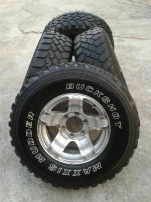ขายล้อ 15 INTER SPEED JAPAN พร้อมยาง MUD 31