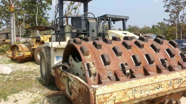 ขายด่วน รถบด INGERSOLLRAND SD100D สองเปลือก