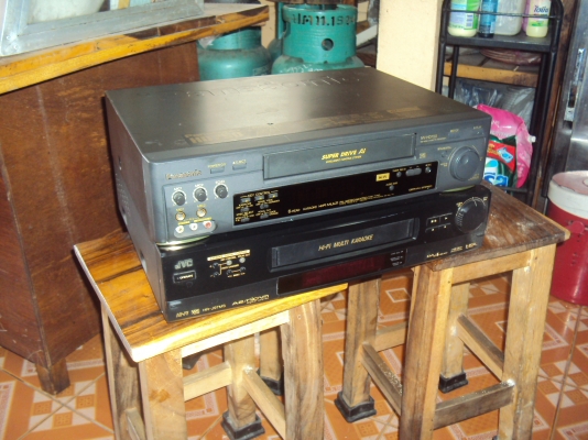 ขายเครื่องวีดีโอ2เครื่องใช้งานได้สนใจติดต่อสรกฤช091-8892274 ขายเครื่องวีดีโอ2เครื่องใช้งานได้สนใจติดต่อสรกฤช091-8892274