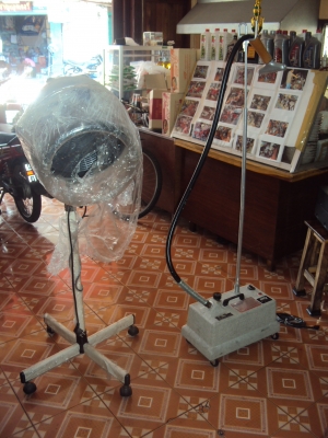 ขายเครื่องอบผมเครื่องรีดผ้าไอนำ้2เครื่องใช้งานได้สนใจติดต่อสรกฤช091-8892274 ขายเครื่องอบผมเครื่องรีดผ้าไอนำ้2เครื่องใช้งานได้สนใจติดต่อสรกฤช091-8892274