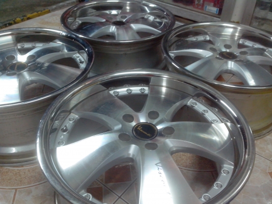 ขายแม็ก18 5/114.3กว้าง8 สวยเดิม ราคาถูก ไม่คดไม่ดุ้ง et 45  6500