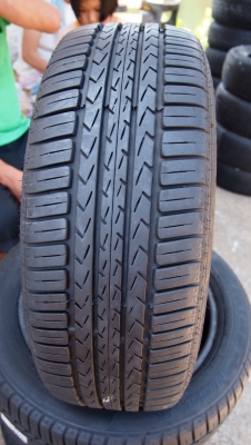 ขายยาง 185/55R15 good year ปี10/13 ปนกัน 3000 บาทครับ ดอกตูมๆเลยครับ ใช้ได้อีกนาน