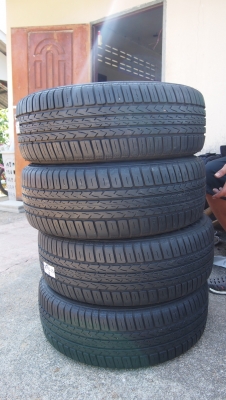 ขายยาง 185/55R15 good year ปี10/13 ปนกัน 3000 บาทครับ ดอกตูมๆเลยครับ ใช้ได้อีกนาน