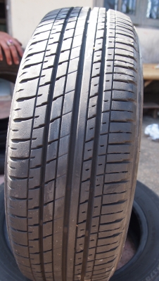 ขายยาง 185/55R16 bridge stone ปี11/12/13 ปนกัน 3300 บาทครับ ดอกตูมๆเลยครับ ใช้ได้อีกนาน