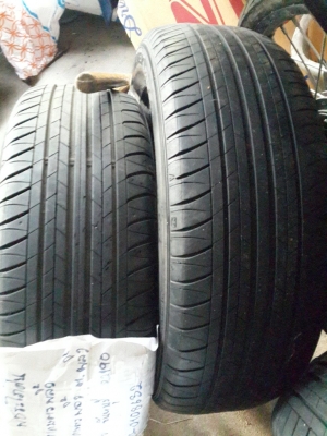 ขายยาง   195-60-15 Falken ปี11 1ชุด ดอกเต็มๆ ใช้ได้อีกยาว ยางไม่มีปะ สวยๆเลยครับ ใส่รถเก๋งขอบ15 ได้ทุกรุ่นครับ ขายทั้งชุด 3300