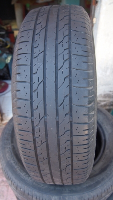 ขายยาง 195/65R15 bridge stone ปี 07/09/10 ปนกัน 2500 บาทครับ ดอกสวยๆเลยครับ ใช้ได้อีกนานครับ