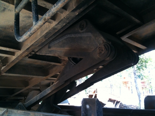 ขายรถดั้ม 6 ล้อ ไดฮัทสุ เครื่องโตโยต้า 85 แรง เครื่องซื้อลิขสิทธิ์ติดตัวรถมาต้ังแต่เกิดไม่ได้มาเปลี่ยนเครื่องใหม่นะครับ ทะเบียน ม.79