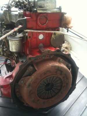 ขายรถดั้ม 6 ล้อ ไดฮัทสุ เครื่องโตโยต้า 85 แรง เครื่องซื้อลิขสิทธิ์ติดตัวรถมาต้ังแต่เกิดไม่ได้มาเปลี่ยนเครื่องใหม่นะครับ ทะเบียน ม.79