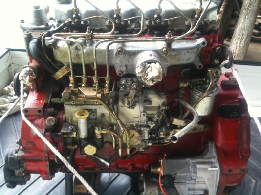 ขายรถดั้ม 6 ล้อ ไดฮัทสุ เครื่องโตโยต้า 85 แรง เครื่องซื้อลิขสิทธิ์ติดตัวรถมาต้ังแต่เกิดไม่ได้มาเปลี่ยนเครื่องใหม่นะครับ ทะเบียน ม.79