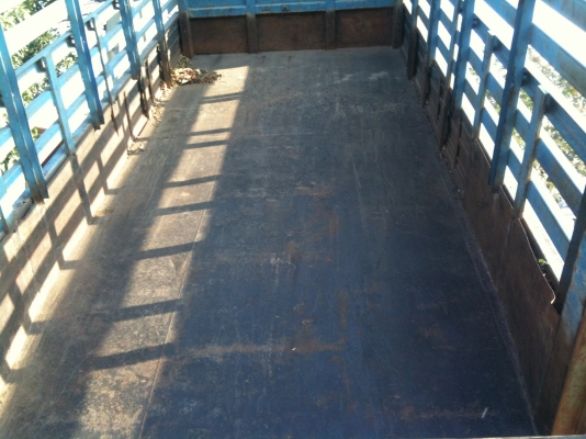 ขายรถดั้ม 6 ล้อ ไดฮัทสุ เครื่องโตโยต้า 85 แรง เครื่องซื้อลิขสิทธิ์ติดตัวรถมาต้ังแต่เกิดไม่ได้มาเปลี่ยนเครื่องใหม่นะครับ ทะเบียน ม.79