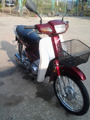 ขายดรีมคุรุสภา สภาพเดิมๆ เดิมจริงๆเดิมทั้งคัน เครื่องเดิม ๆสตาร์ทติด ๆ สภาพนี่ตามรูปเลยคับ ทำใหม่ทั้งคัน เล่มทะเบียนพร้อมโอน