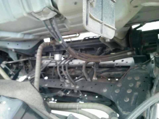 รถอีซูซุ 6 ล้อ ตู้แห้ง NQR 175 แรงม้า. ปี 50  สนใจติดต่อ 081 - 6079515