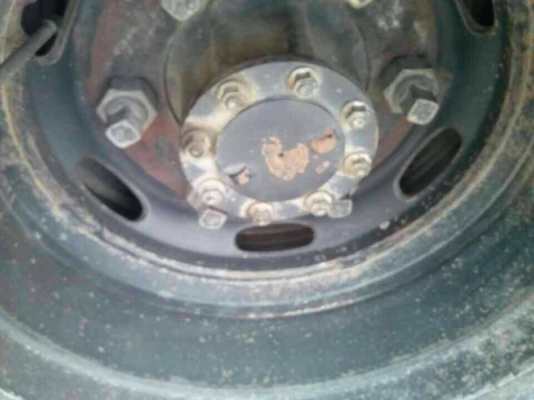 รถอีซูซุ 6 ล้อ ตู้แห้ง NQR 175 แรงม้า. ปี 50  สนใจติดต่อ 081 - 6079515