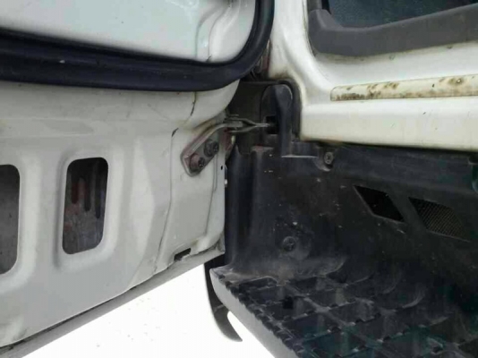 รถอีซูซุ 6 ล้อ ตู้แห้ง NQR 175 แรงม้า. ปี 50  สนใจติดต่อ 081 - 6079515