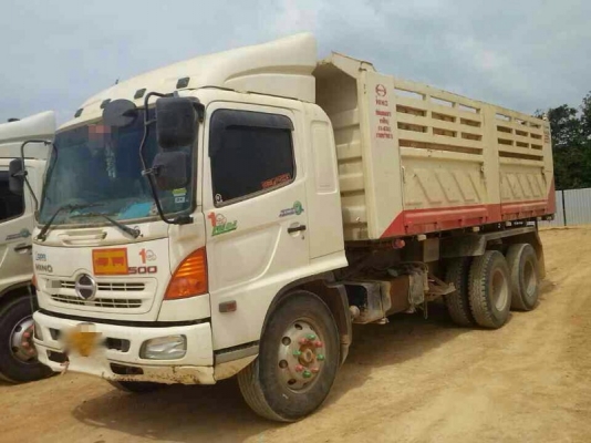 รถฮีโน่ 10 ล้อดั้ม FM8J  251 แรงม้า. ปี 55  ( รถวิ่ง 1xx,xxx กม. )  สนใจติดต่อ 081 - 6079515