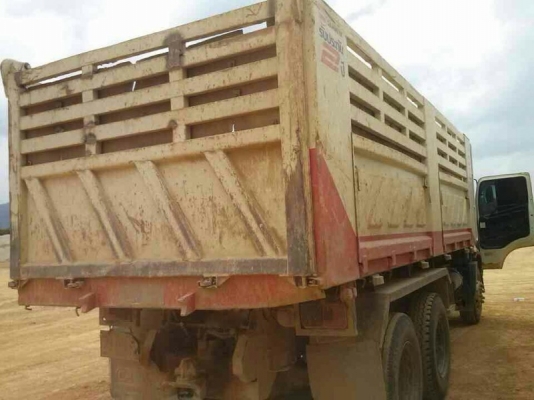 รถฮีโน่ 10 ล้อดั้ม FM8J  251 แรงม้า. ปี 55  ( รถวิ่ง 1xx,xxx กม. )  สนใจติดต่อ 081 - 6079515